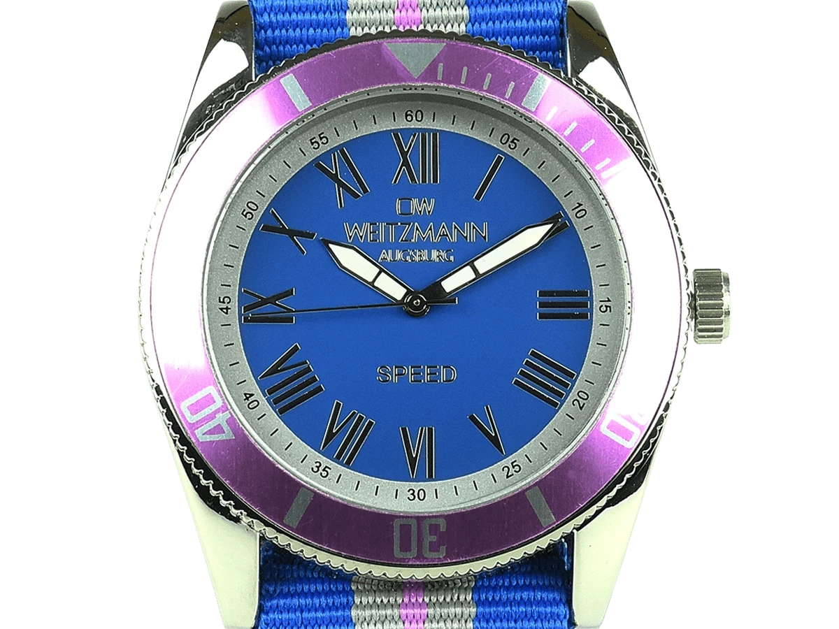 Bundle 2 • Herren-Uhren /// Cool, attraktive Trend-Uhr, gold, Echtlederband olive / Monte Carlo, topaktuelle Mode-Uhr, mit rotem Ziffernblatt, mit Milanaise-Band / Geschenkt dazu: Speed, aktuelle Unisex Armband-Uhr, gestreiftes Natoband, rosa Lünette - Bild 14